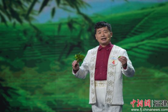 图为比赛现场。